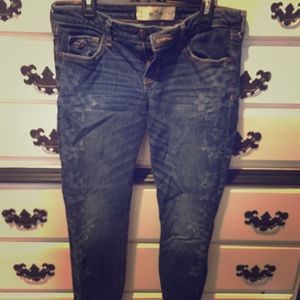 Hollister denim capris with floral pattern